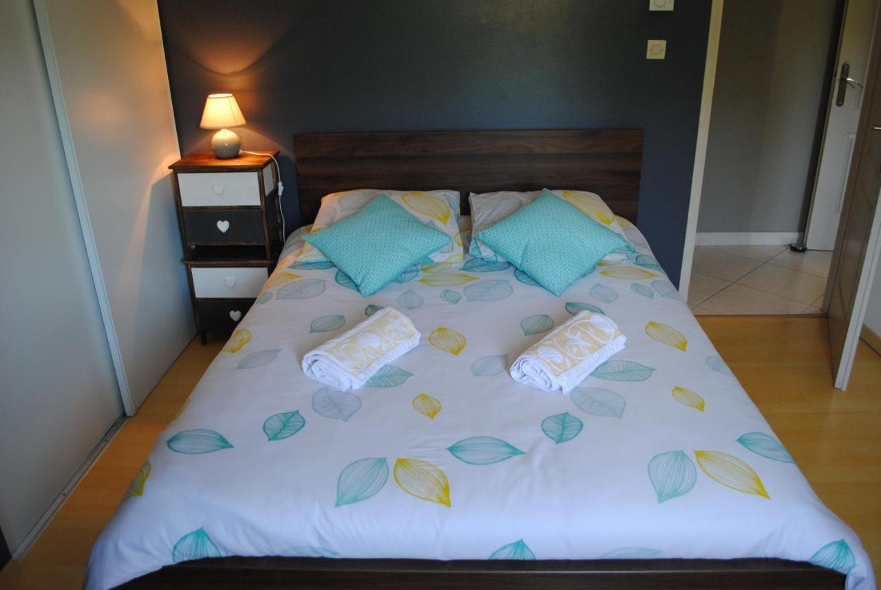 Chez Yvette , C'Est Chouette!! Bed & Breakfast การ์กาซอน ภายนอก รูปภาพ