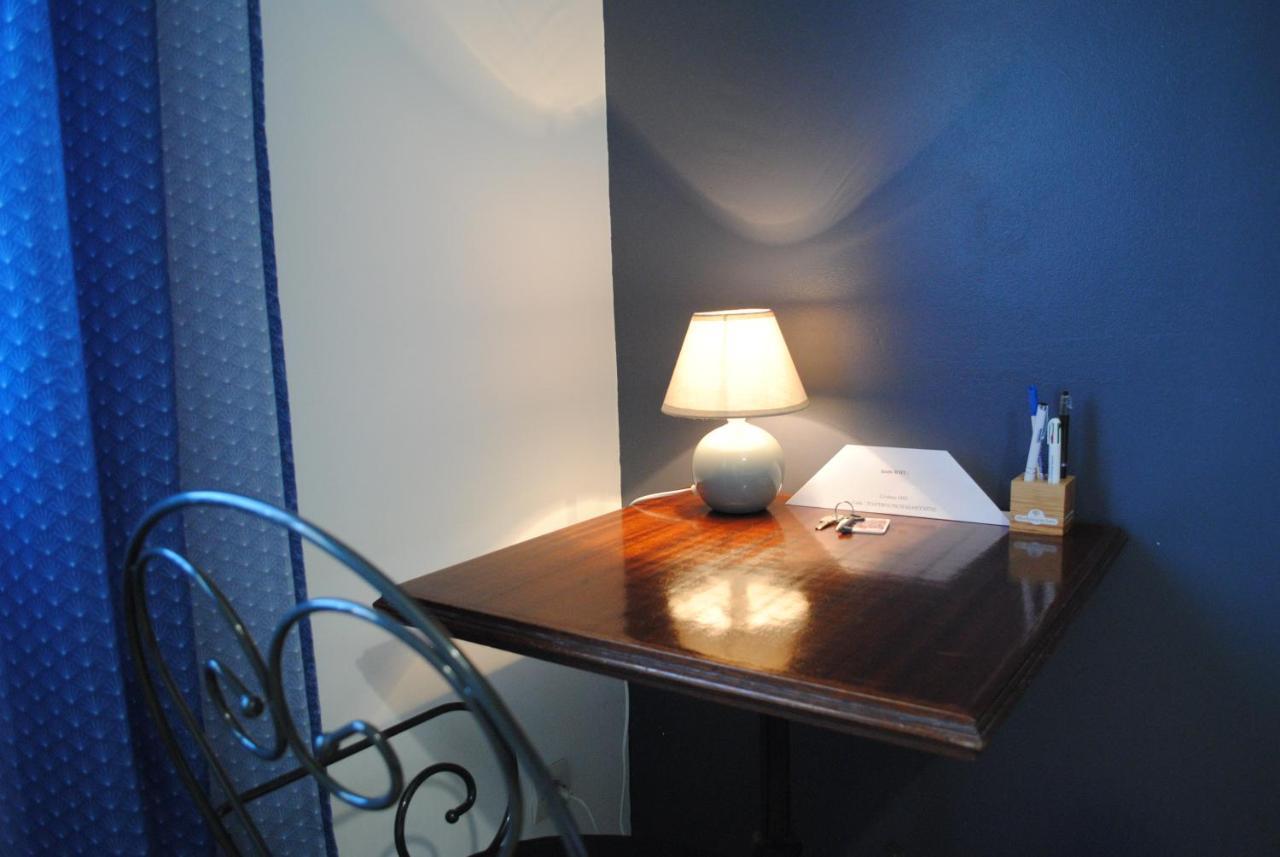 Chez Yvette , C'Est Chouette!! Bed & Breakfast การ์กาซอน ภายนอก รูปภาพ